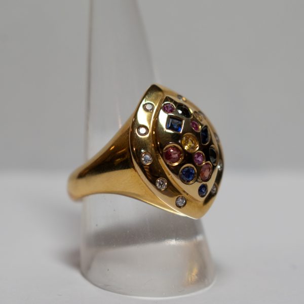 Gold Ring with Sapphires and Brilliants - Image 3